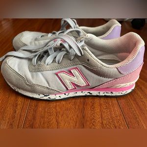 Girls New Balance 515 sneakers size 1.5 Wide
